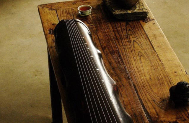 孝感市古琴蕴含的传统文化，一把古琴制备出来要两年的时间
